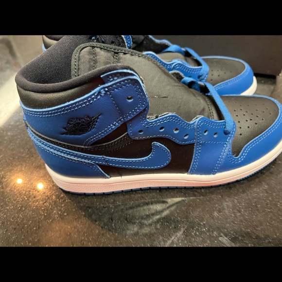 Jordan high Og blue & black sz 3y - Picture 6 of 7